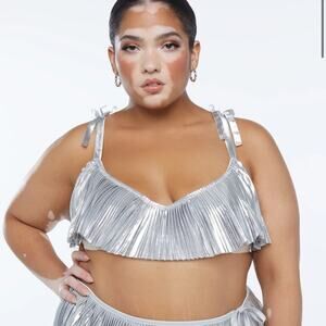 Savage Fenty 40DD Silver Pleated LAMÉ Unlined Bra Metallic Overlay NEW